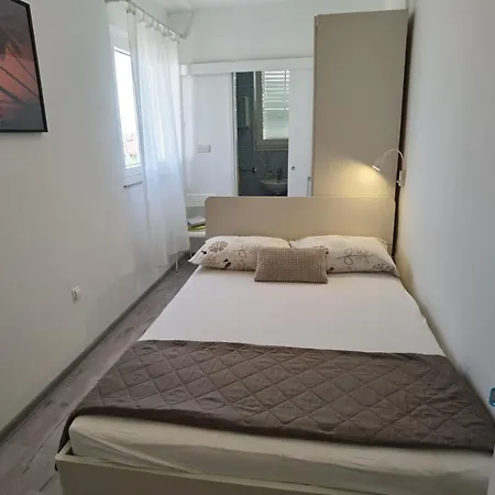 Appartement Apartments&rooms Milena *
