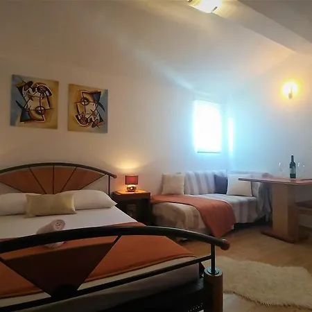 Apartament & Milena *