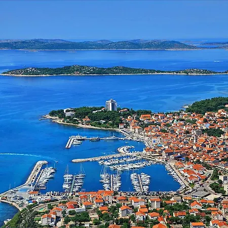 & Milena Vodice