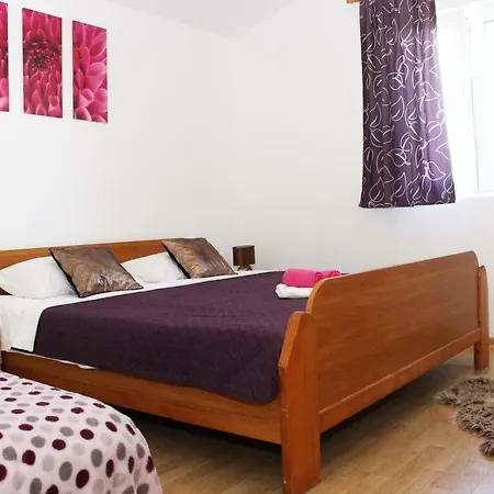 Apartament & Milena