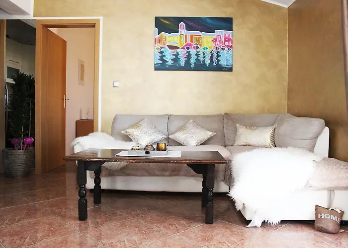 Apartments&rooms Milena * Vodice