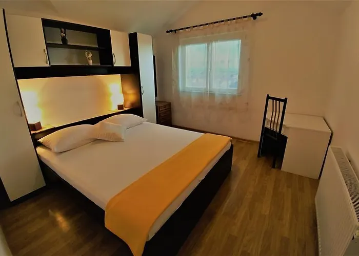 Apartments&rooms Milena