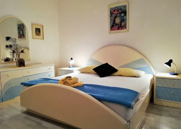 Apartments&rooms Milena Appartement